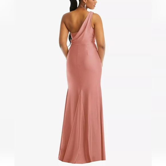 *NWT* Cynthia & Sahar One Shoulder Asymmetrical Cowl Back Satin Mermaid Dress - Picture 2 of 14